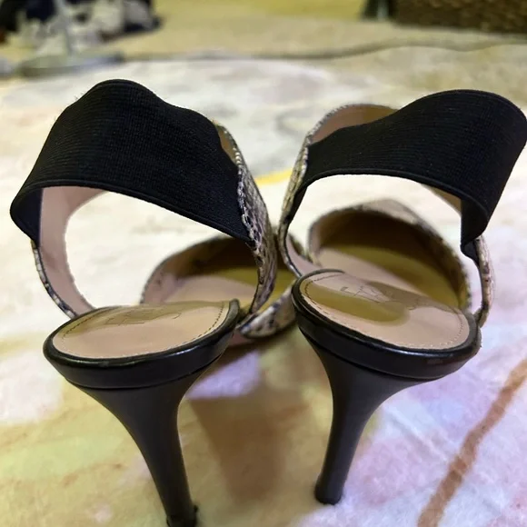 Franco Sarto Snakeskin Patterned Heels - Picture 3 of 5